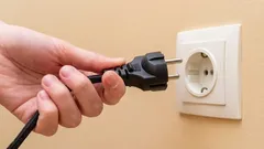 Which devices shouldn't you unplug from the outlet, and why? Not everyone knows that.