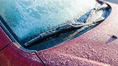 How to clear ice from your windshield in seconds? We found three ways.
