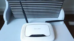 Are you sure you are setting up your Wi-Fi antennas correctly? They should be pointed in this direction to ensure the best possible signal.