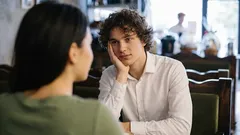 What words should you say to a man to make him fall in love with you?